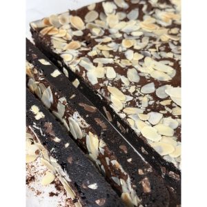 File Bademli Triple Chocolate Brownie